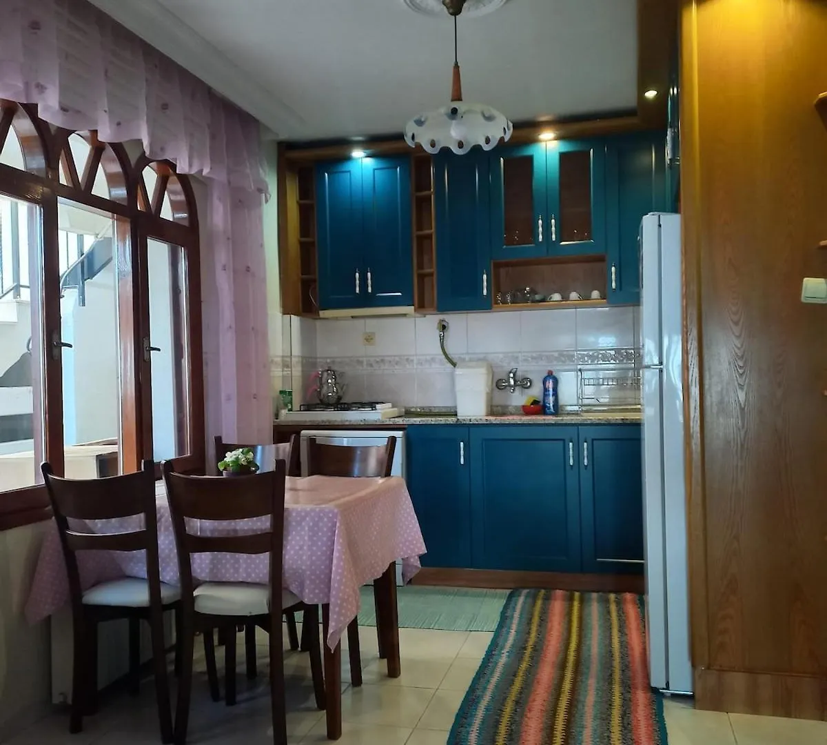 Villa By The Beach With Garden Yenisakran Turkey